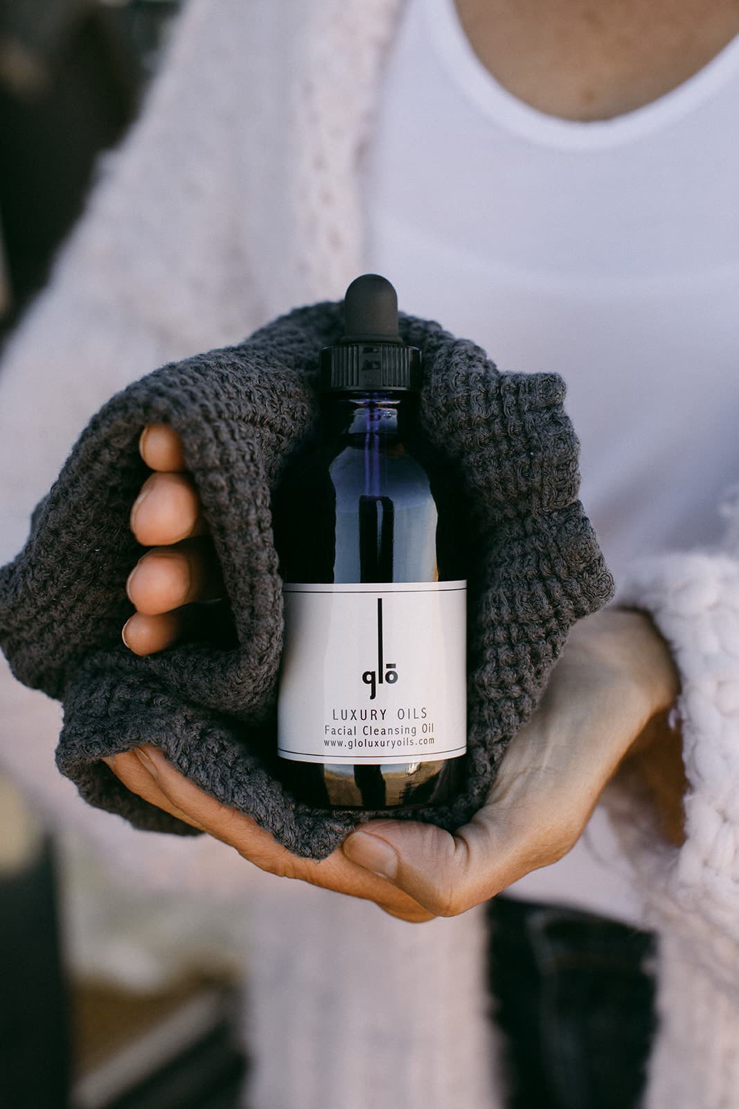 Facial Cleansing Oil - Makeup Remover Oil - glล Luxury Oils